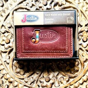 Justin Card Wallet Brown Genuine Leather RFID Slim Gusseted Logo Embossed NIB